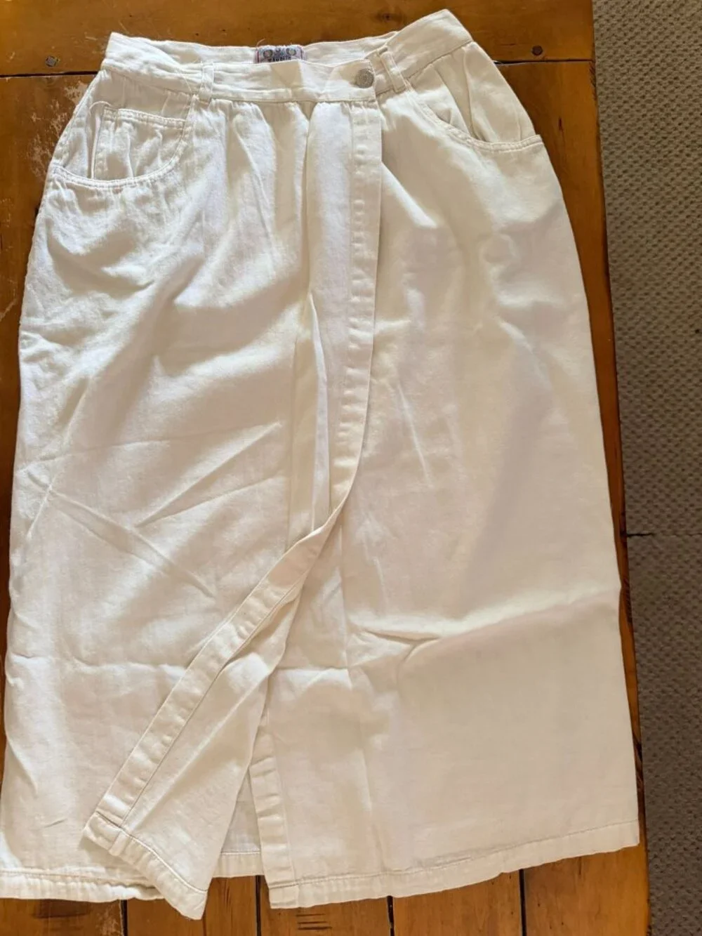 Not visible classic midi